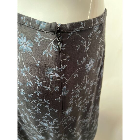 Old Navy Womens Black & Blue Floral Rayon Maxi Skirt Size 4 - Picture 7 of 16